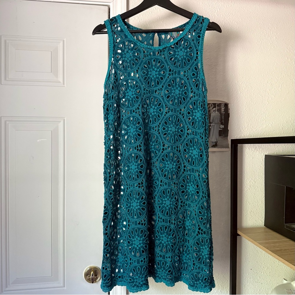 JOHNNY WAS teal blue lace cupra rayon sleeveless mini dress